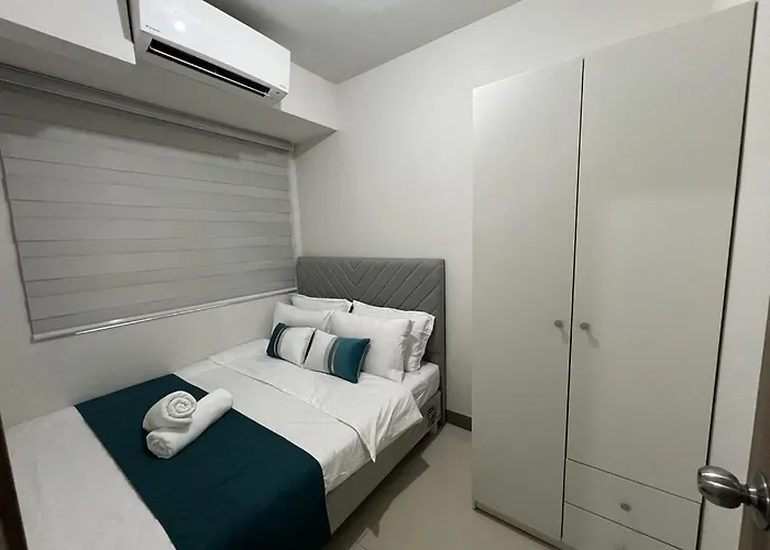 Comfort & Productivity Rainy Season Wfh Retreat Apartment